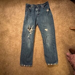 Levi's straight legged jeans